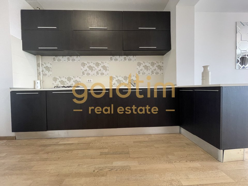 PRIVELISTE SUPERBA/ IANCU NICOLAE/ SPATII DEPOZITARE