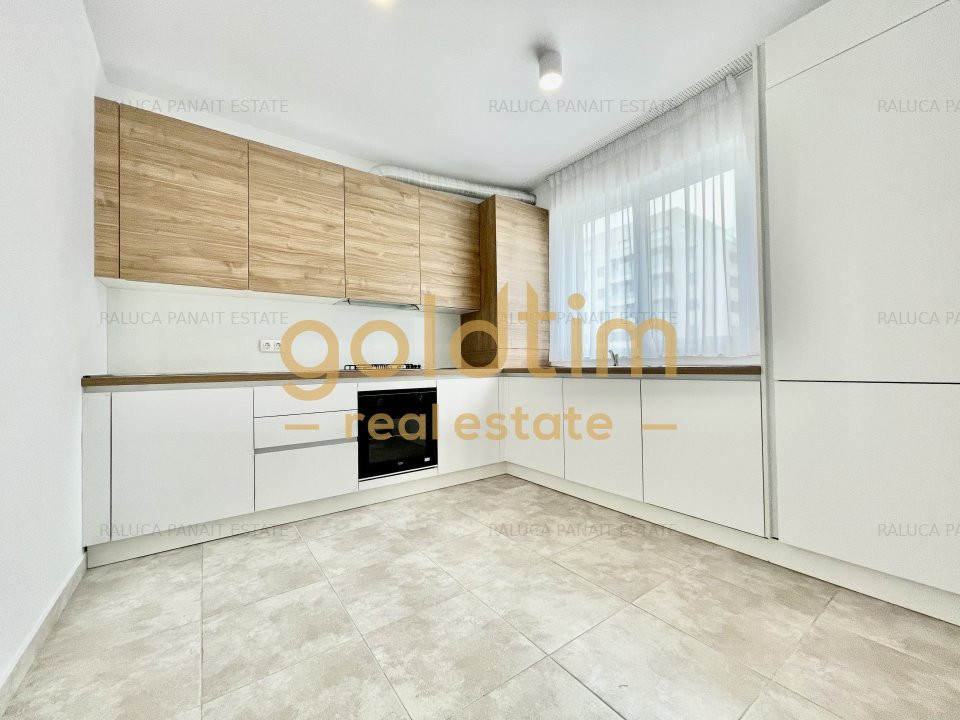 NOU/PRIVELISTE/ PARCARE/BUCATARIE INCHISA