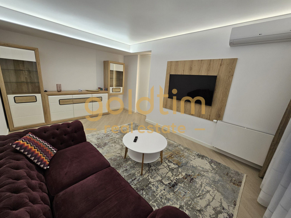 CORTINA NORTH/DISPONIBIL IMEDIAT/SUPERB/SPATII GENEROASE/BUCATARIE INCHISA