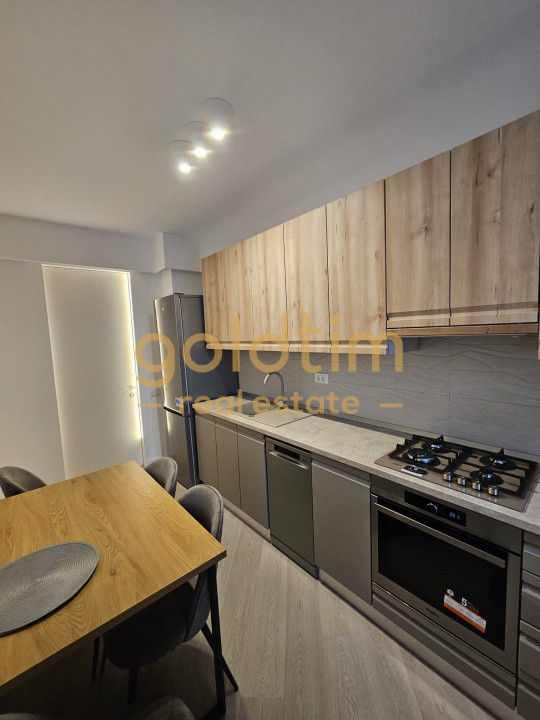 CORTINA NORTH/DISPONIBIL IMEDIAT/SUPERB/SPATII GENEROASE/BUCATARIE INCHISA