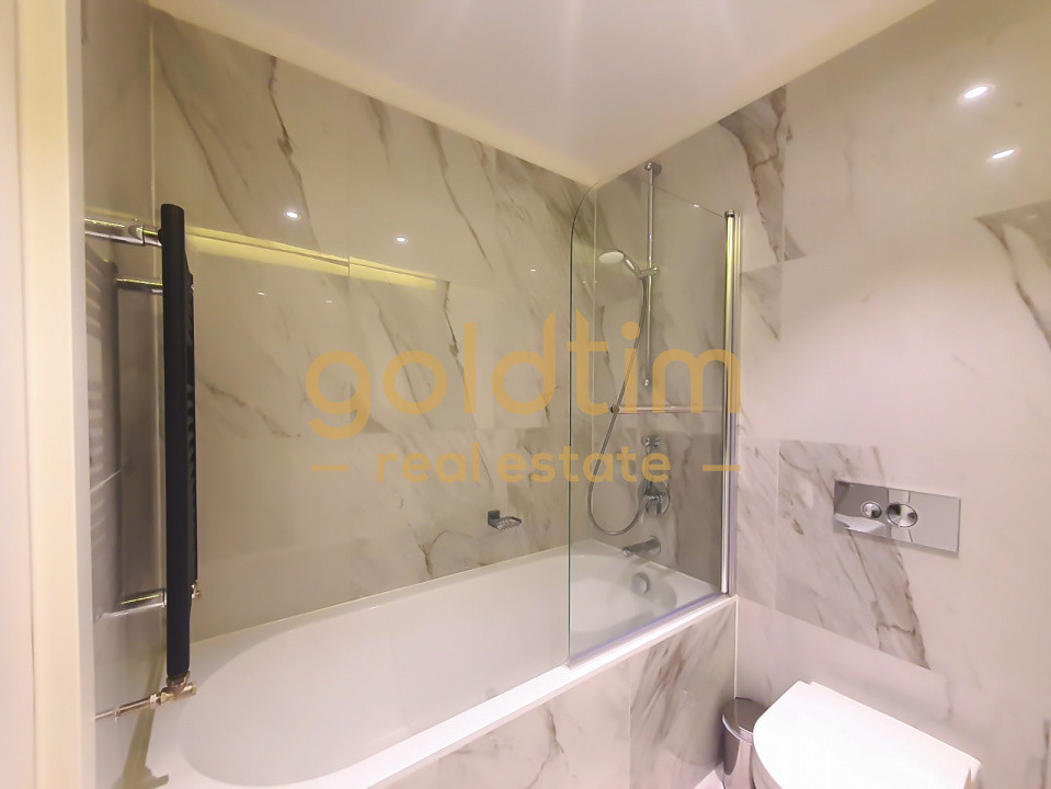 ONE HERASTAU PLAZA/HERASTRAU/LUMINOS