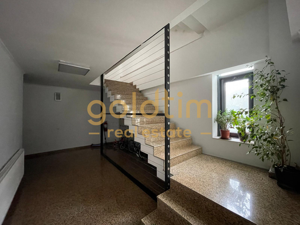 PIPERA/PISCINA INTERIOARĂ/PARCARE INCLUSA/COMPLEX SECURIZAT/