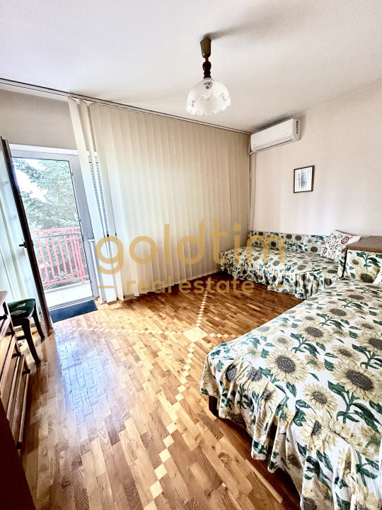 VILA 5 CAMERE CU PISCINA/TEREN 2650MP/CASA PERSONAL/GARAJ/SNAGOV-CIOFLICENI/