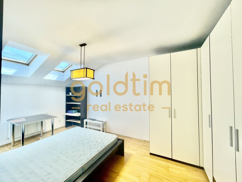 AZUR/ VILA 4 CAMERE TRANSFORMATA dIn 5/ SPATII GENEROASE