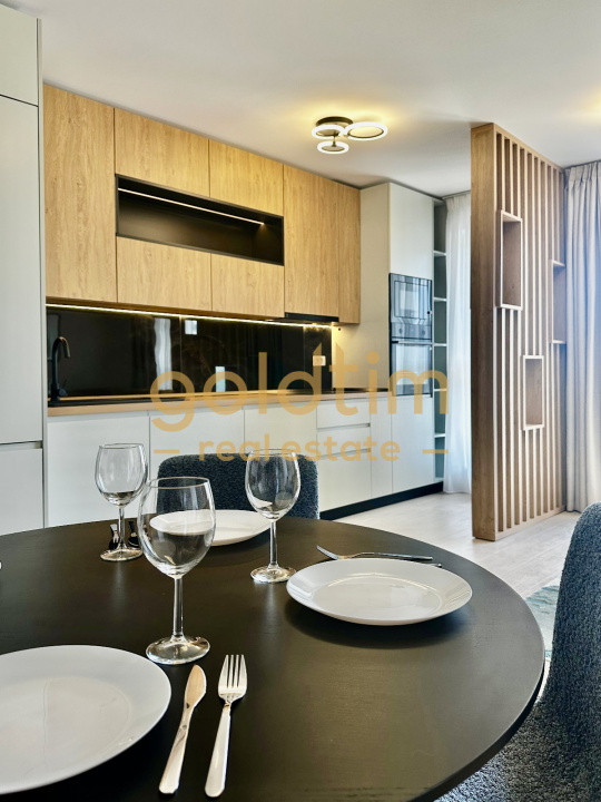 BLOC BOUTIQUE/PIPERA/PARCARE INCLUSA/SUPERB