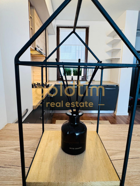 VILA SUPERBA/PIPERA/MATEI MILLOSPATII GENEROASE/ZONA LINIȘTITĂ/COMPLEX SECURIZAT