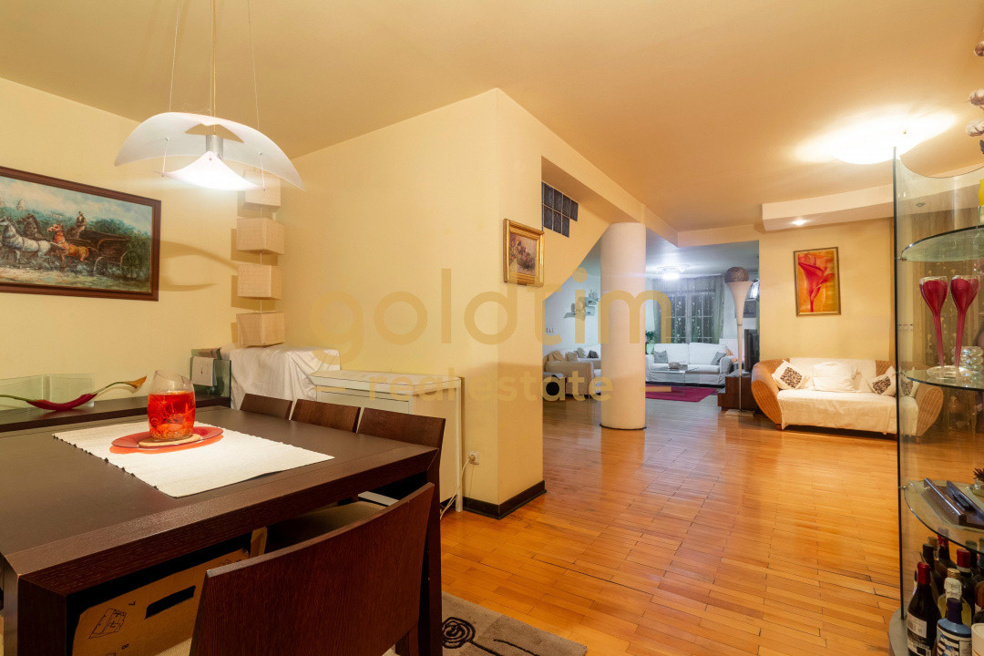 VILA DUPLEX/COMPLEX INCHIS SECURIZAT/BANEASA RESIDENTIAL/IANCU NICOLAE/ GARAJ