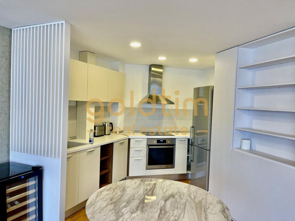 HERĂSTRĂU /SPATII DEPOZITARE/ZONA EXCLUSIVISTA/VEDERE LIBERA/VIEW SUPERB