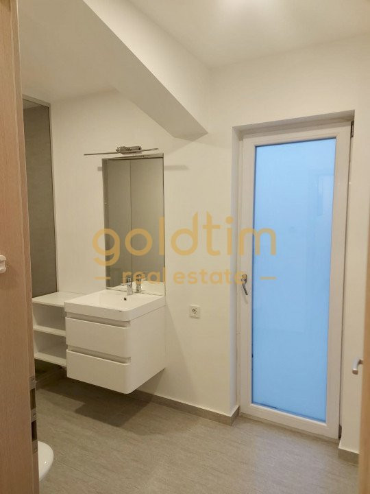 NOU/SUPERB/SPATII  GENEROASE