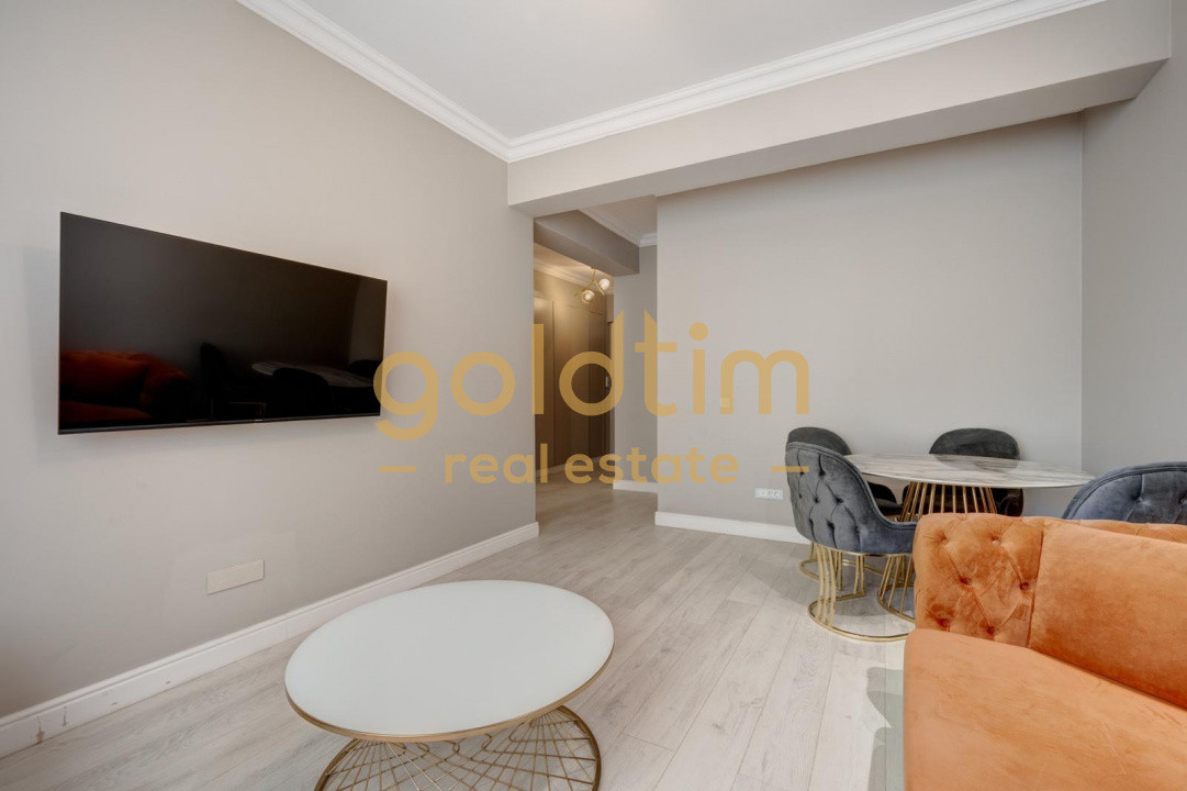 AVIATIEI/SUPERB/LUMINOS/PARCARE INCLUSA