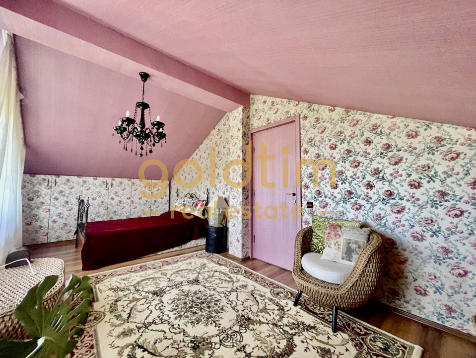 SUPERB/GRADINA/VEGETATIE MATURA/VILA INDIVIDUALA/PISCINA EXTERIOARA