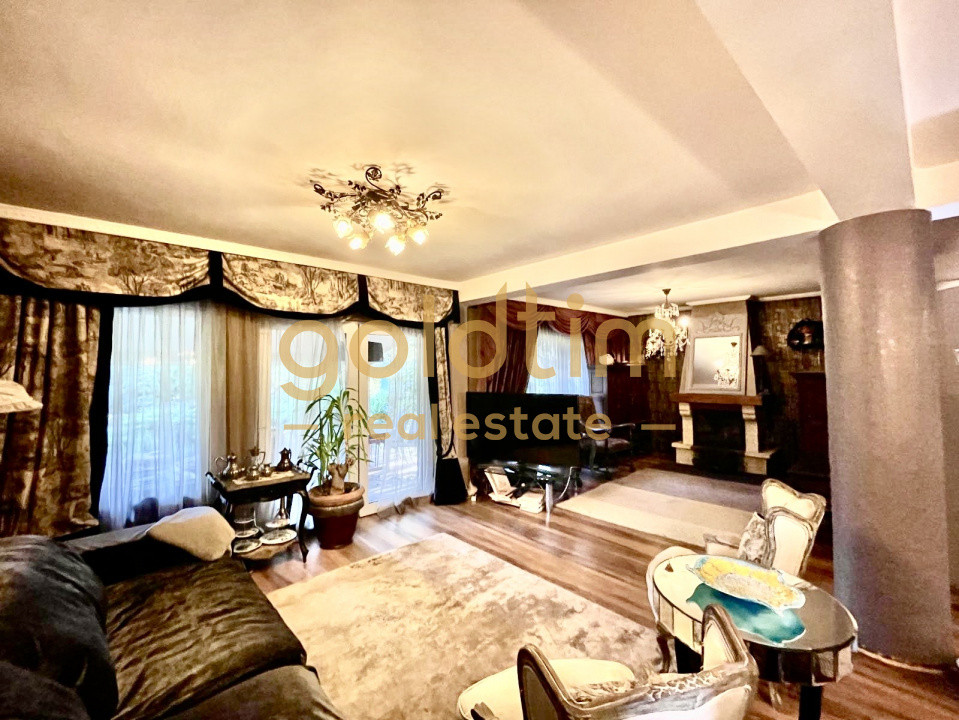 SUPERB/GRADINA/VEGETATIE MATURA/VILA INDIVIDUALA/PISCINA EXTERIOARA