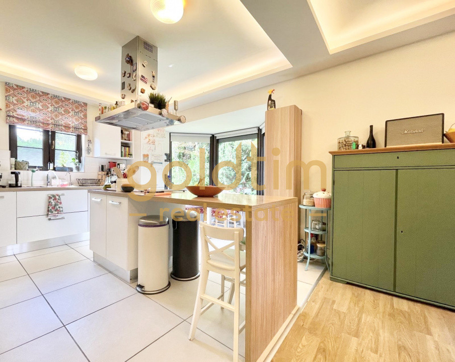 VILA INDIVIDUALA/COMPLEX INCHIS/BANEASA RESIDENTIAL/IANCU NICOLAE