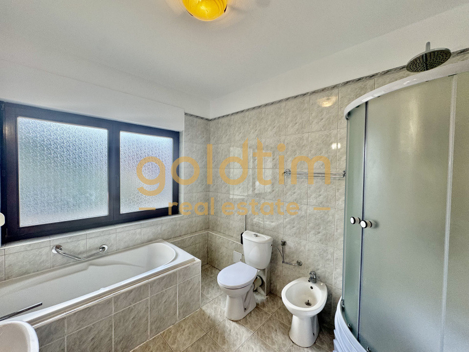 VILA INDIVIDUALA/TEREN LIBER 710 MP/ GARAJ/ ANSAMBLU SECURIZAT