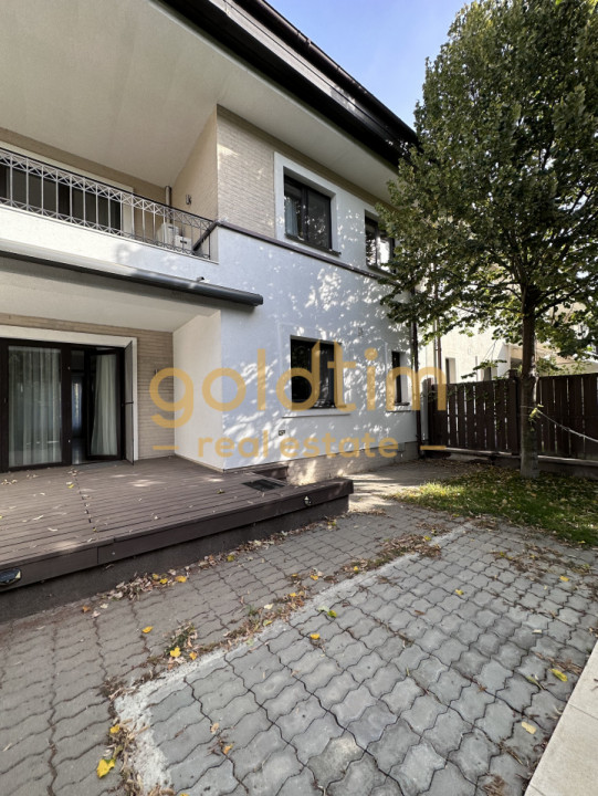 VILA CU PISCINA/CURTE/COMPLEX SECURIZAT/OXFORD GARDENS/PIPERA