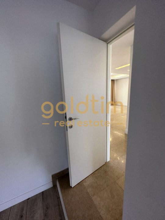 VILA CU PISCINA/CURTE/COMPLEX SECURIZAT/OXFORD GARDENS/PIPERA