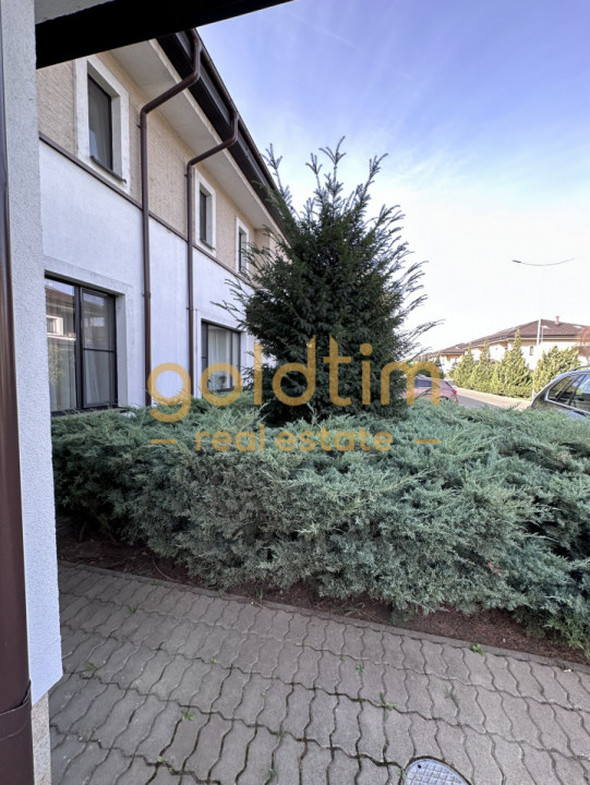 VILA CU PISCINA/CURTE/COMPLEX SECURIZAT/OXFORD GARDENS/PIPERA