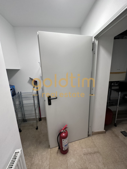 VILA CU PISCINA/CURTE/COMPLEX SECURIZAT/OXFORD GARDENS/PIPERA