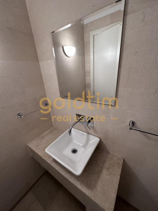 VILA CU PISCINA/CURTE/COMPLEX SECURIZAT/OXFORD GARDENS/PIPERA