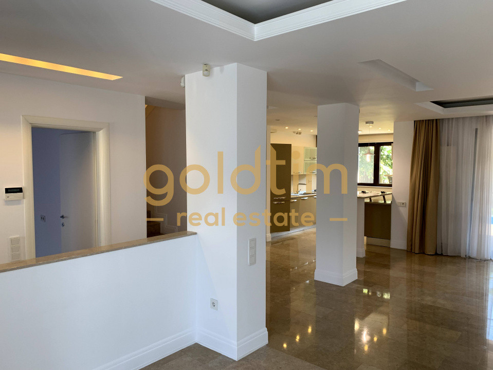 VILA CU PISCINA/CURTE/COMPLEX SECURIZAT/OXFORD GARDENS/PIPERA