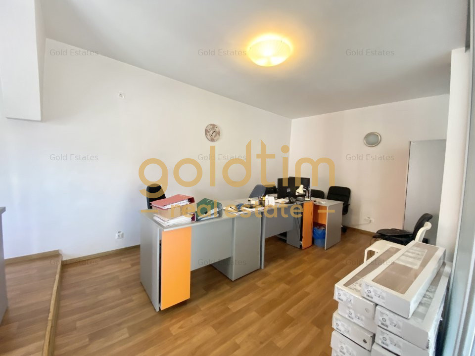 VILA SUPERBA 7 CAMERE, 330MP, D+P+2+M, PTA. DOMENII-STRADAL,2004/BIROURI-CLINICA