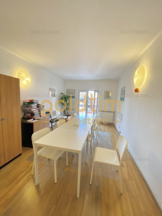 VILA SUPERBA 7 CAMERE, 330MP, D+P+2+M, PTA. DOMENII-STRADAL,2004/BIROURI-CLINICA