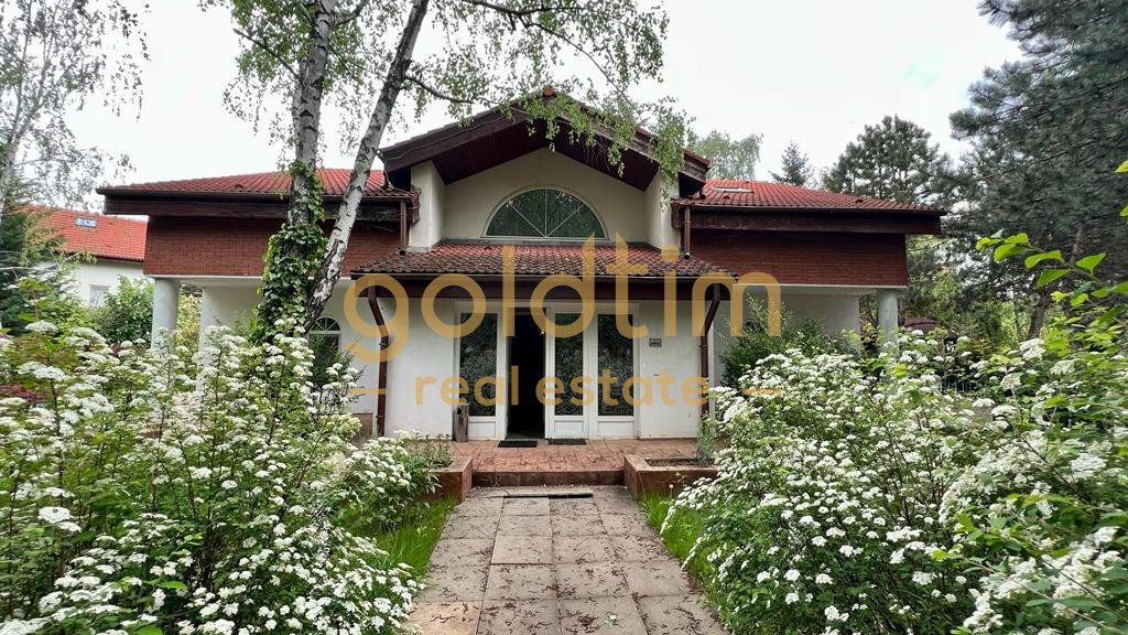 VILA INDIVIDUALA/COMPLEX/PISCINA PROPRIE 55 MP/CURTE 750MP/IANCU NICOLAE/GARAJ