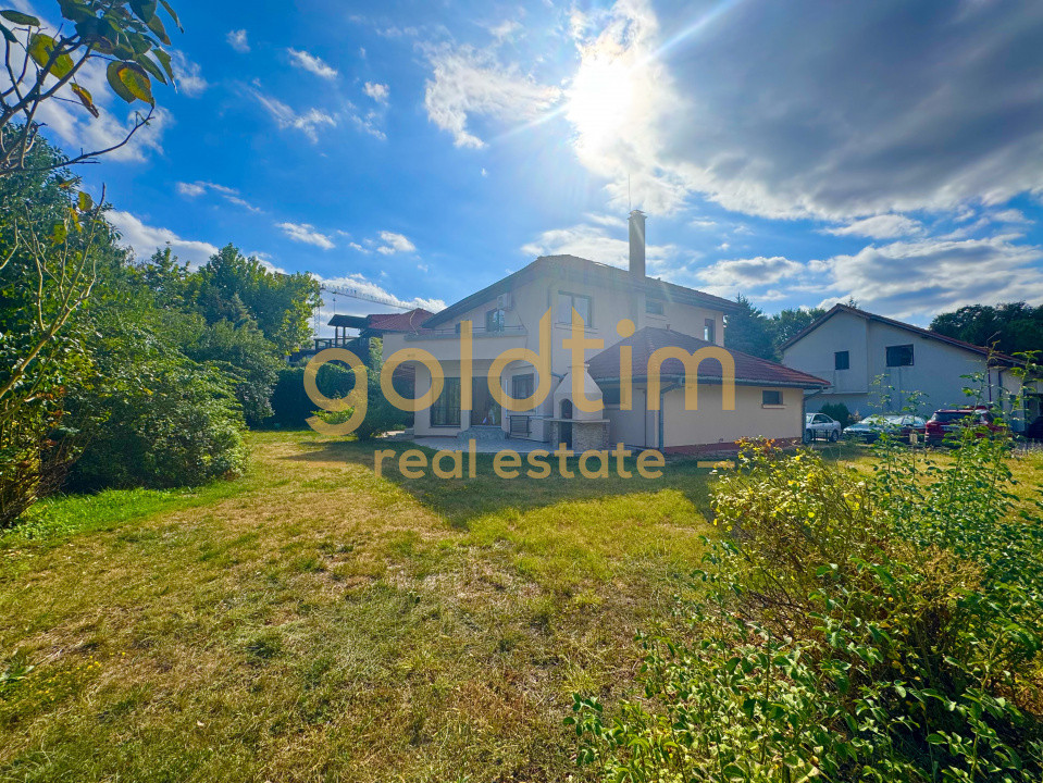 PET FRIENDLY/VILA INDIVIDUALA/TEREN LIBER 710 MP/ GARAJ/ ANSAMBLU SECURIZAT