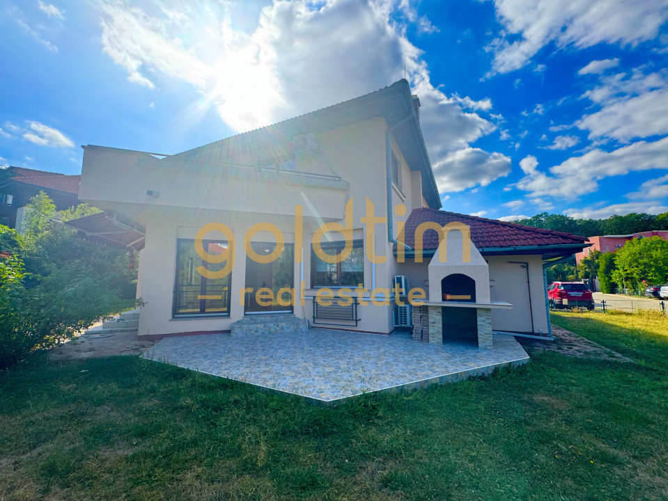 PET FRIENDLY/VILA INDIVIDUALA/TEREN LIBER 710 MP/ GARAJ/ ANSAMBLU SECURIZAT