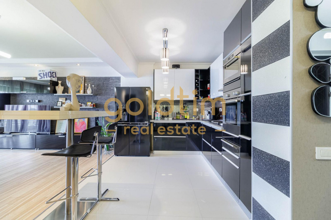 PIPERA/PISCINA EXTERIOARA/SPATIOS SI LUMINOS/MOBILAT COMPLET/PARCARE INCLUSA 