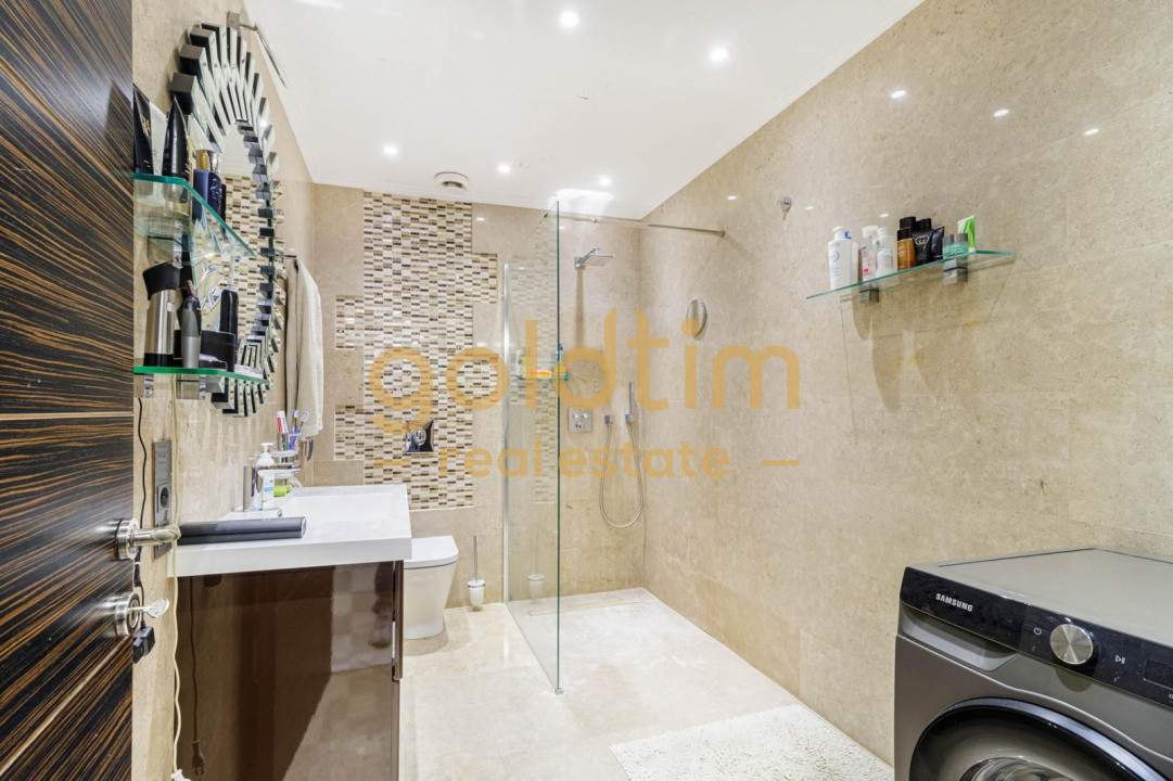 PIPERA/PISCINA EXTERIOARA/SPATIOS SI LUMINOS/MOBILAT COMPLET/PARCARE INCLUSA 