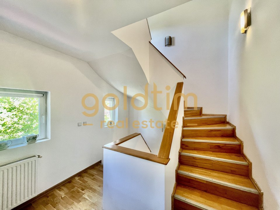 AZUR/ VILA 4 CAMERE TRANSFORMATA dIn 5/ SPATII GENEROASE