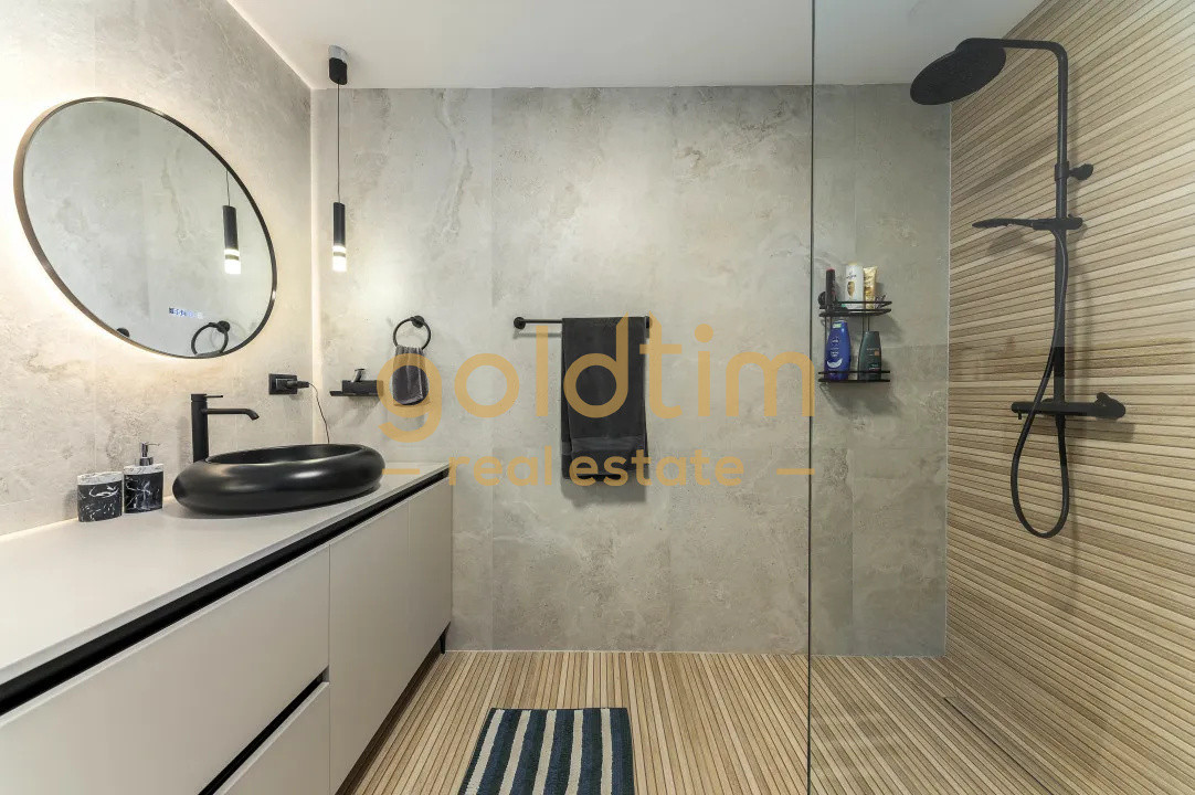 VILA INDIVIDUALA/SMART HOME/POMPA DE CĂLDURĂ/TERASA CIRCULABILA/LUX SI CONFORT