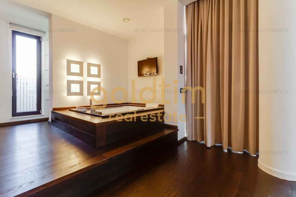 SUPERB/HERASTRAU/JACUZZI/ PISCINA/ 