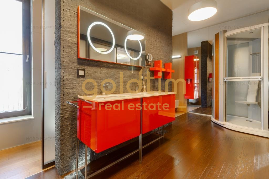 SUPERB/HERASTRAU/JACUZZI/ PISCINA/ 