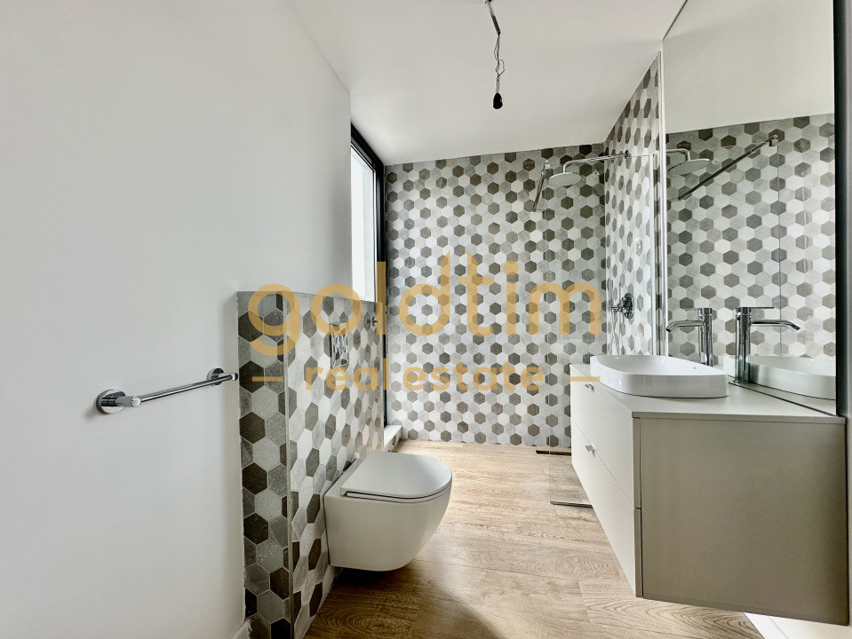 VILA SUPERBA/IANCU NICOLAE/JOLIE VILLE/SUPERBA/PIPERA