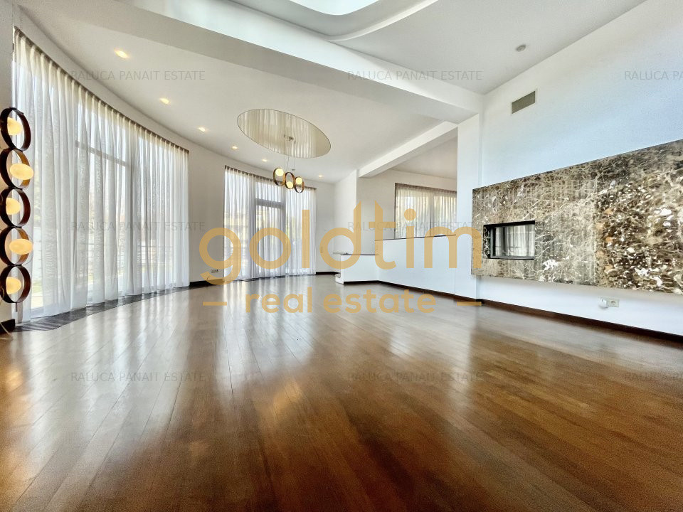 2 CASE INDIVIDUALE/SUPRAFETE GENEROASE/1800 MPTEREN/ PISCINA/ 