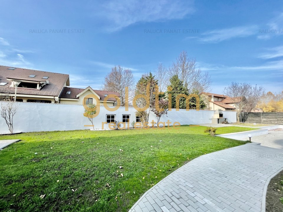 2 CASE INDIVIDUALE/SUPRAFETE GENEROASE/1800 MPTEREN/ PISCINA/ 