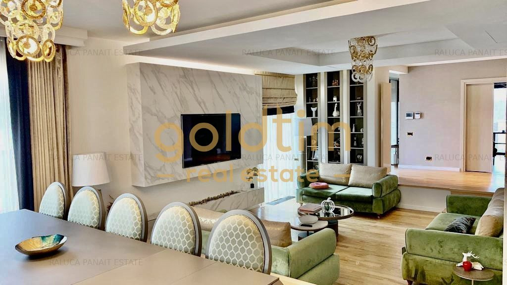 SUPERB/RENOVATA/ PISCINA/ CURTE GENEROASA