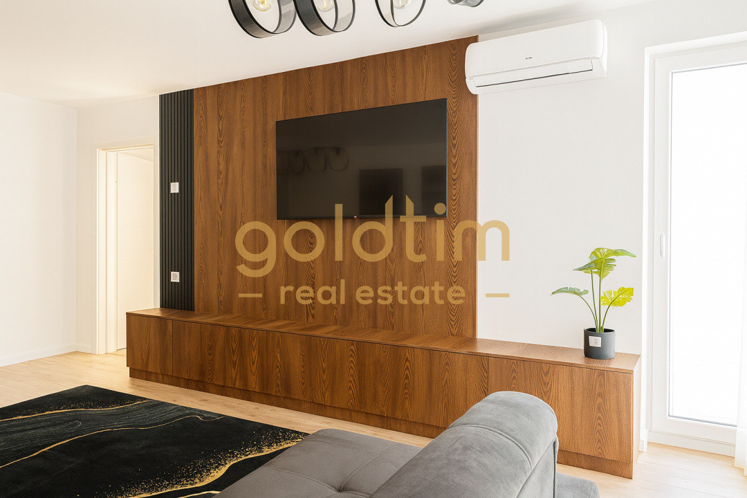 VIEW SUPERB/H PIPERA LAKE/SUPERB/CURTE/PARCARE INCLUSA 