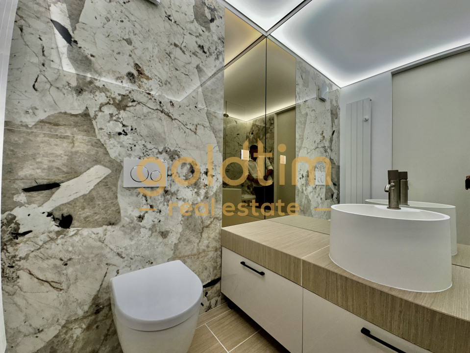 IANCU NICOLAE /PIPERA/CORTINA 126/UNIQUE DESIGN/LOC DE PARCARE INCLUS