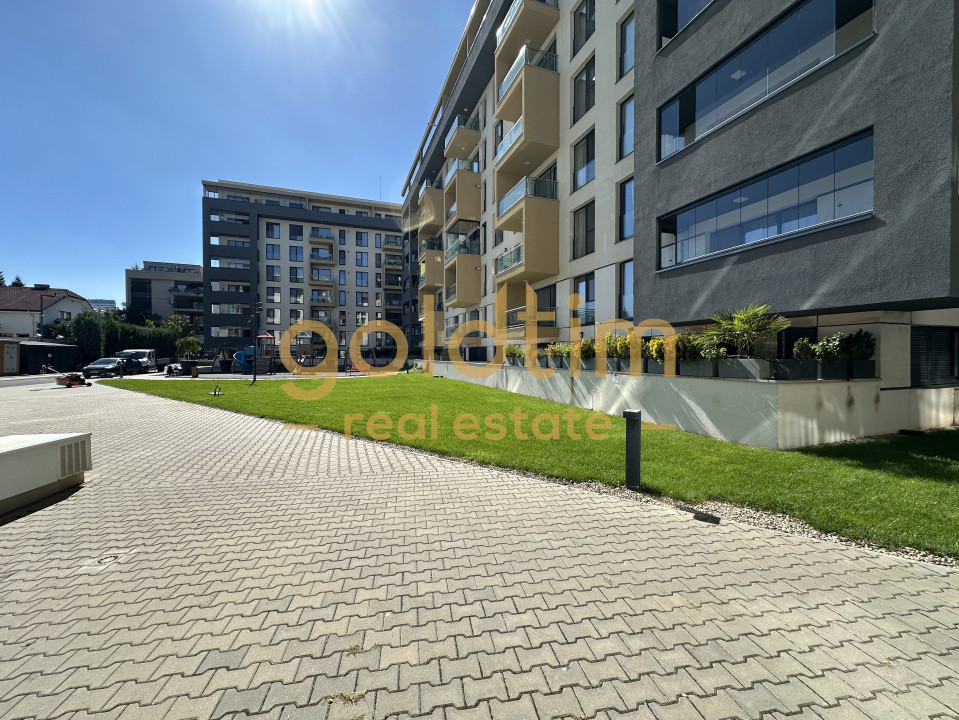 SUPERB/AVIATIEI/ VEDERE LIBERA/ZONA LINISTITA/SPATII DE DEPOZITARE GENEROASE