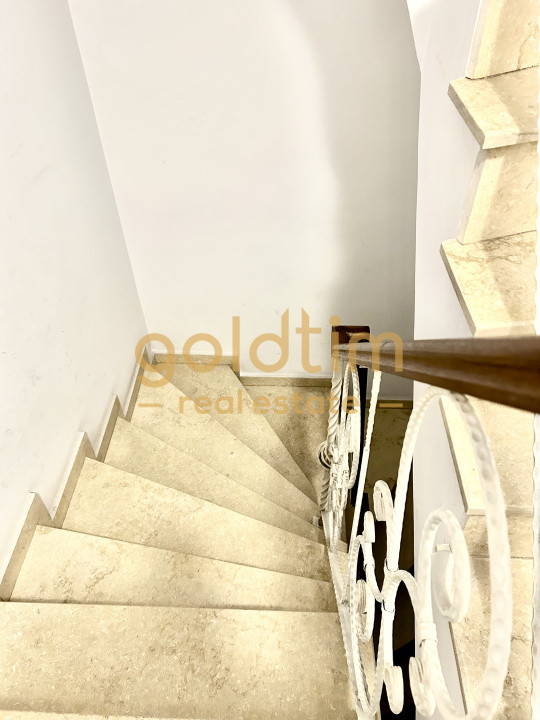 4 CAMERE SUPERB 120MP+2TERASE 10MP SI 15MP/PARCARE SUBTERANA/BOXA/2015/DOMENII