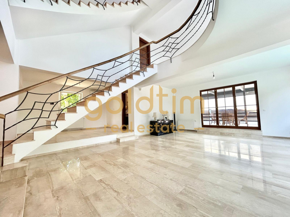 VILA INDIVIDUALA RENOVATA/PISCINA INCALZITA/CURTE/SPATIOASA/GARAJ/IANCU NICOLAE