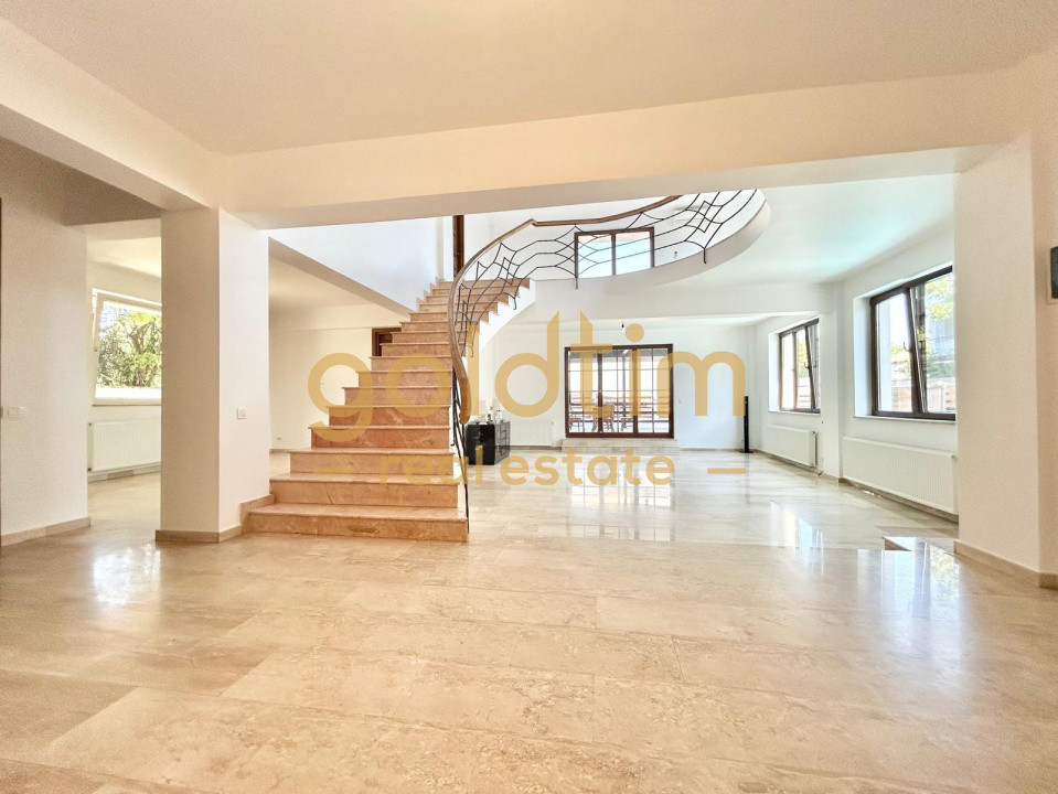 VILA INDIVIDUALA RENOVATA/PISCINA INCALZITA/CURTE/SPATIOASA/GARAJ/IANCU NICOLAE