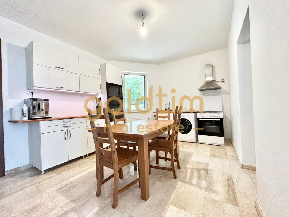 VILA INDIVIDUALA RENOVATA/PISCINA INCALZITA/CURTE/SPATIOASA/GARAJ/IANCU NICOLAE