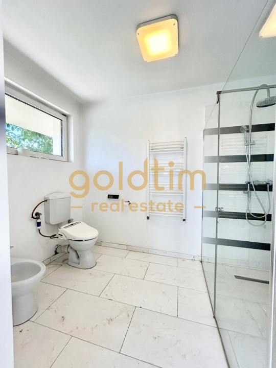 VILA INDIVIDUALA RENOVATA/PISCINA INCALZITA/CURTE/SPATIOASA/GARAJ/IANCU NICOLAE