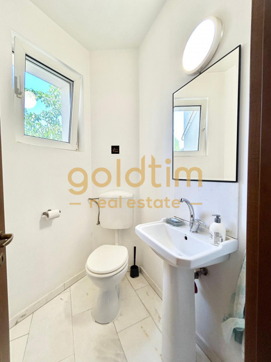 VILA INDIVIDUALA RENOVATA/PISCINA INCALZITA/CURTE/SPATIOASA/GARAJ/IANCU NICOLAE