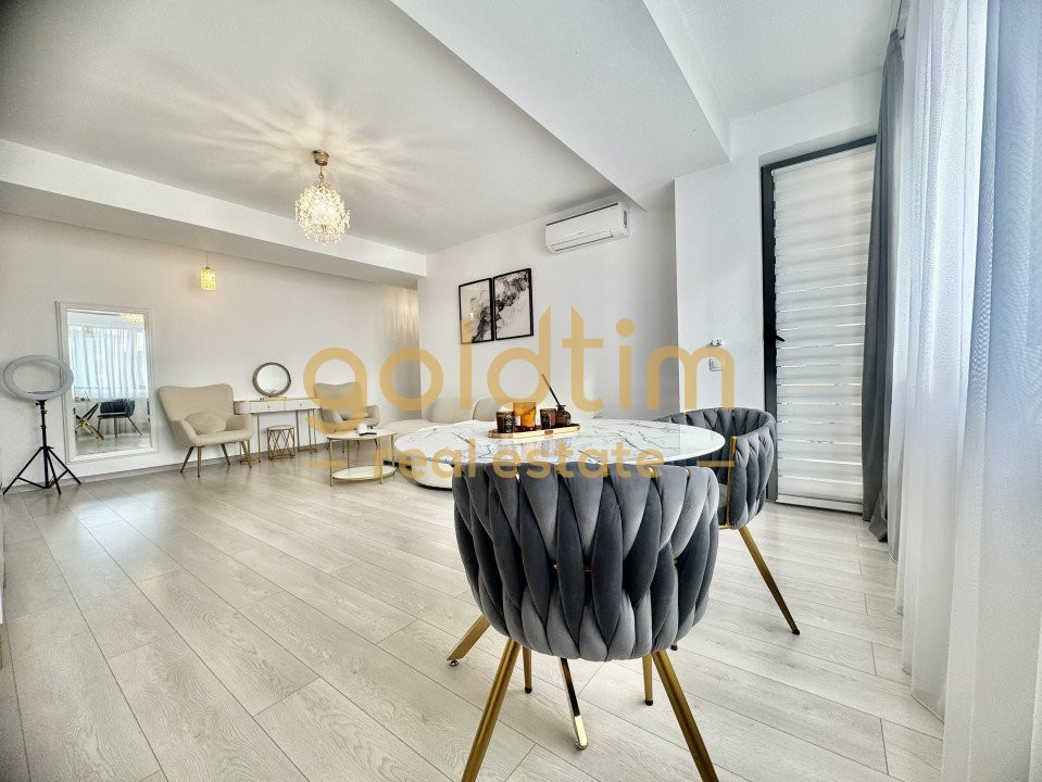 SUPERB/ LUMINOS/ LOC DE PARCARE/ ZONA LINISTITA