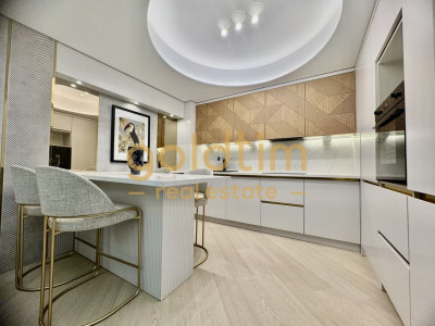 SUPERB/ CORTINA NORH/DEPOZITARE/ 2 LOCURI DE PARCARE SUBTERANE/VEDERE LIBERA